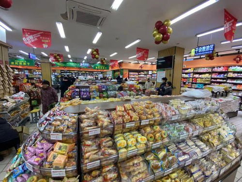 阜陽(yáng)某超市重裝開(kāi)業(yè) 打造市民信賴的日用百貨購(gòu)物新選擇